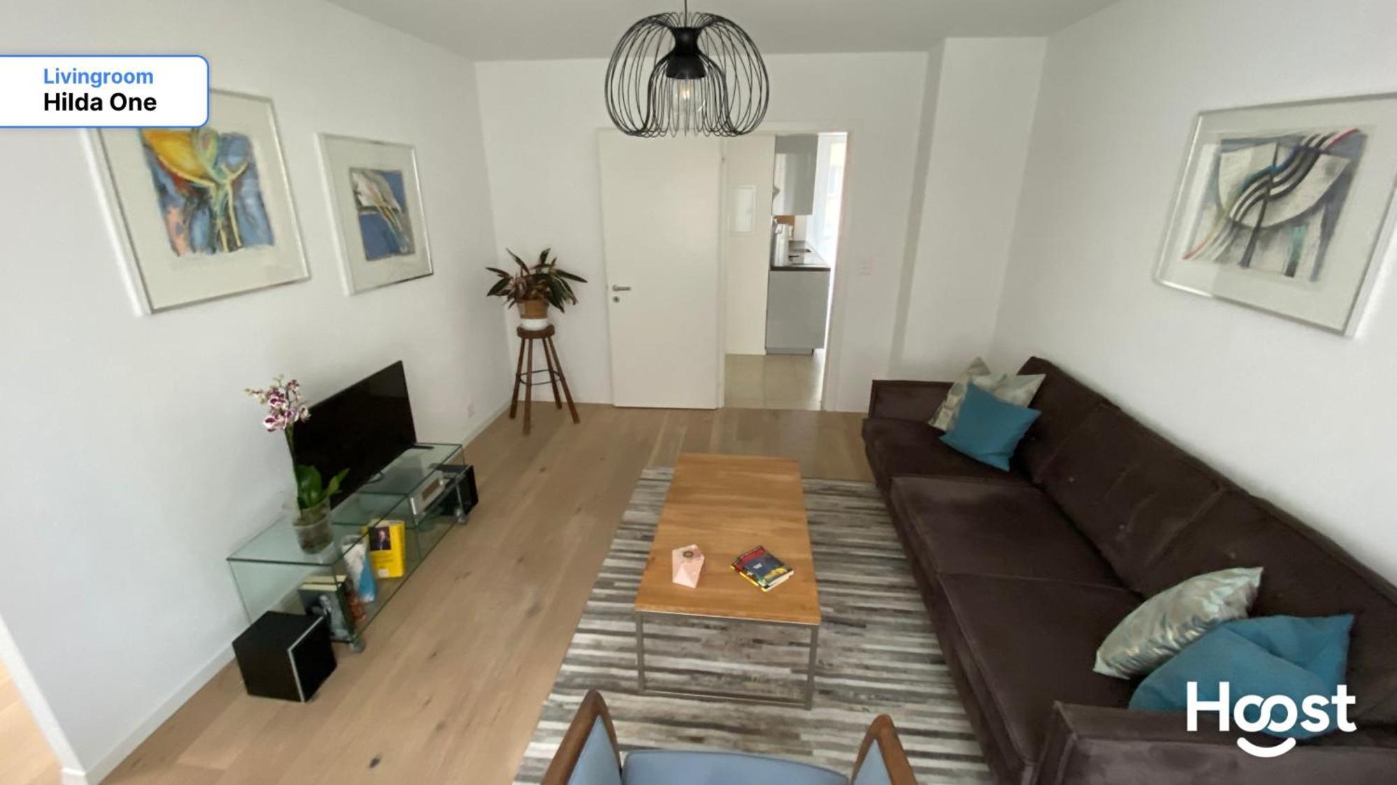 H1 With 4,5 Room, Bathroom, Kitchen, Central, Quiet & Modern With Office Ζυρίχη Εξωτερικό φωτογραφία